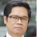 Dr. Vu Tien Loc (President & Chairman at VCCI)