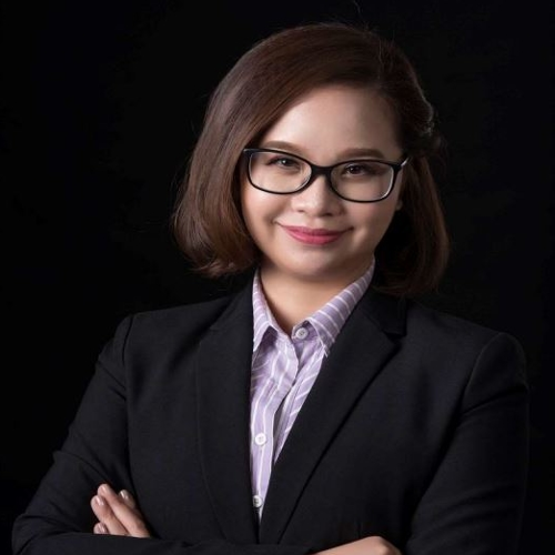 Ms. Thuy Trang Tran (Director, HR & Learning Department of Deloitte Vietnam)