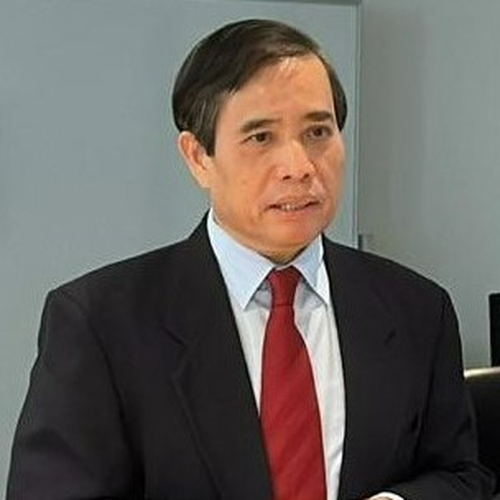 Khuong Vu Minh (Associate Professor at National University of Singapore)